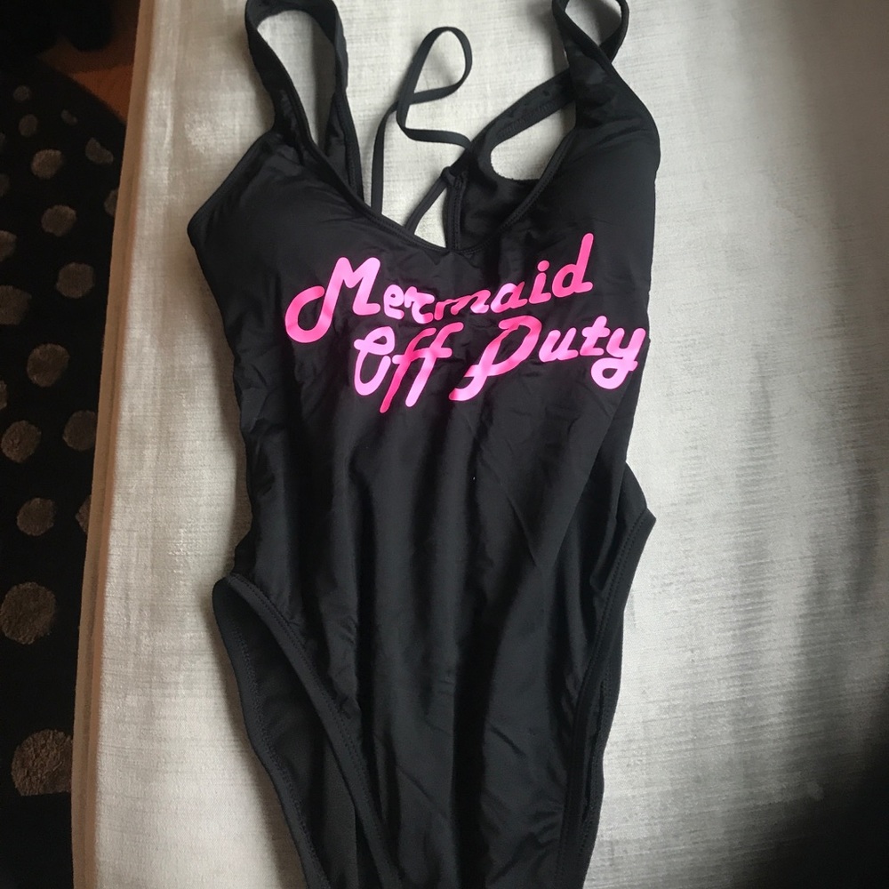 Padded bikini with open lace-up back!
